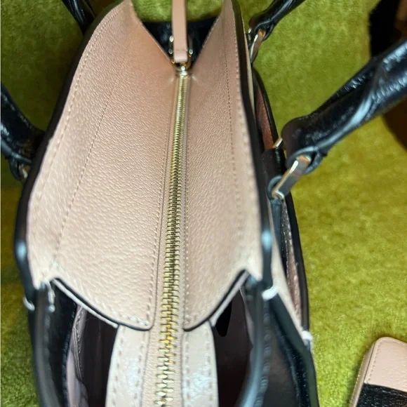 🔥 Fire Sale 🔥
Kate Spade Jeanne Medium Blush Pink/Black Satchel With Tag - Picture 7 of 11